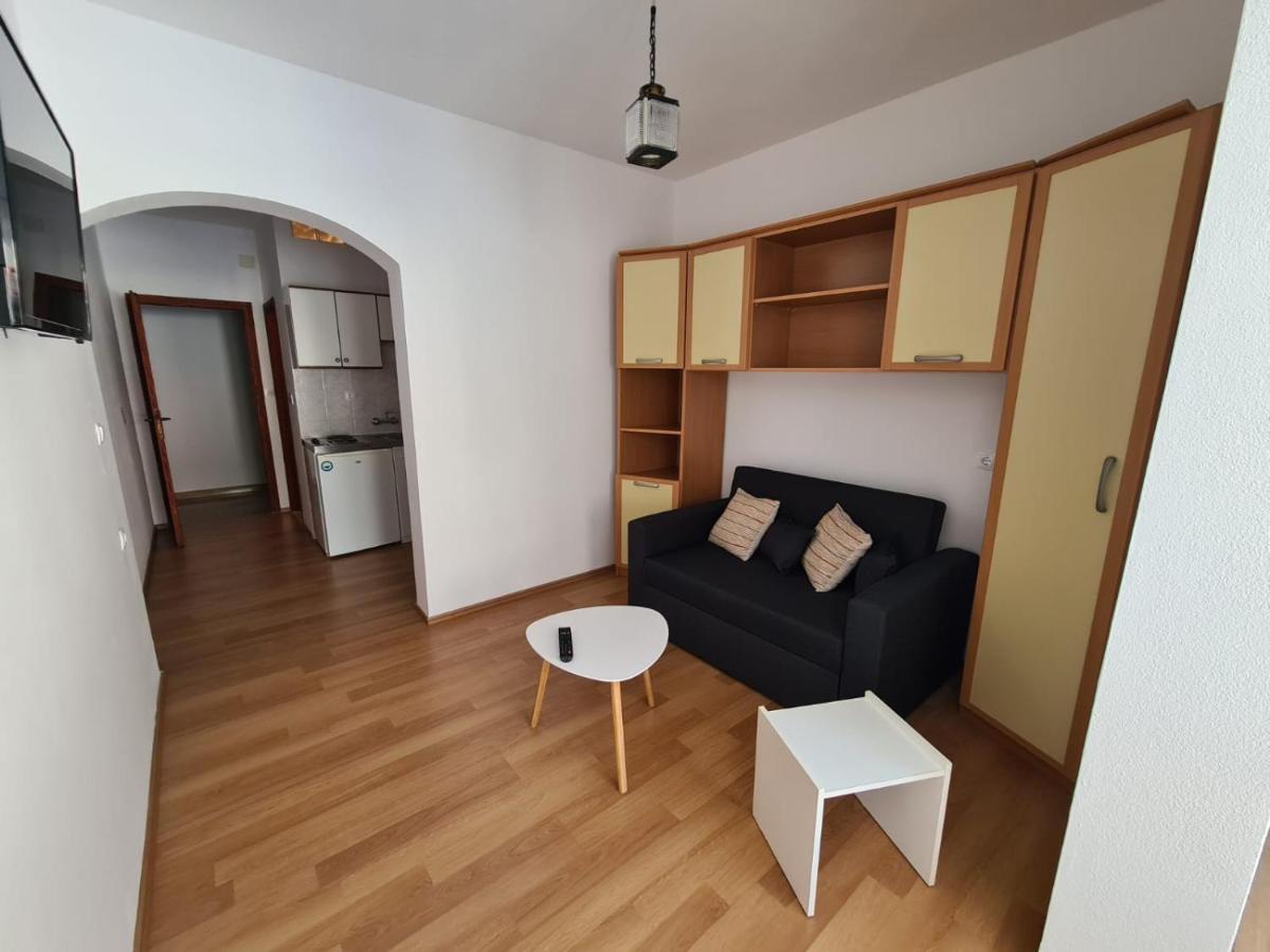 Apartments Figa Orebić Екстериор снимка