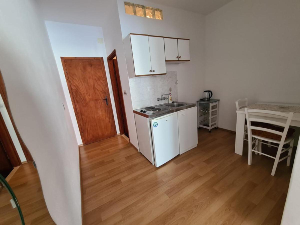 Apartments Figa Orebić Екстериор снимка