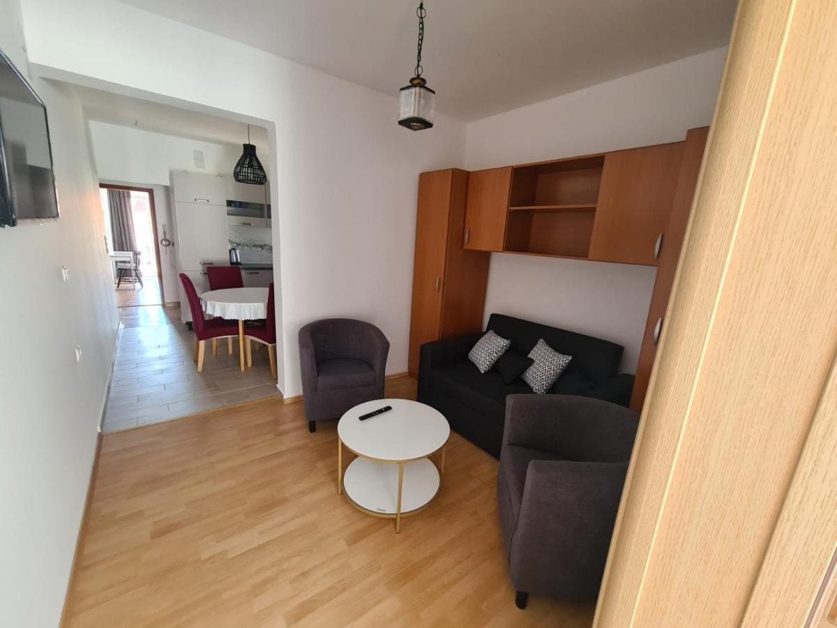 Apartments Figa Orebić Екстериор снимка