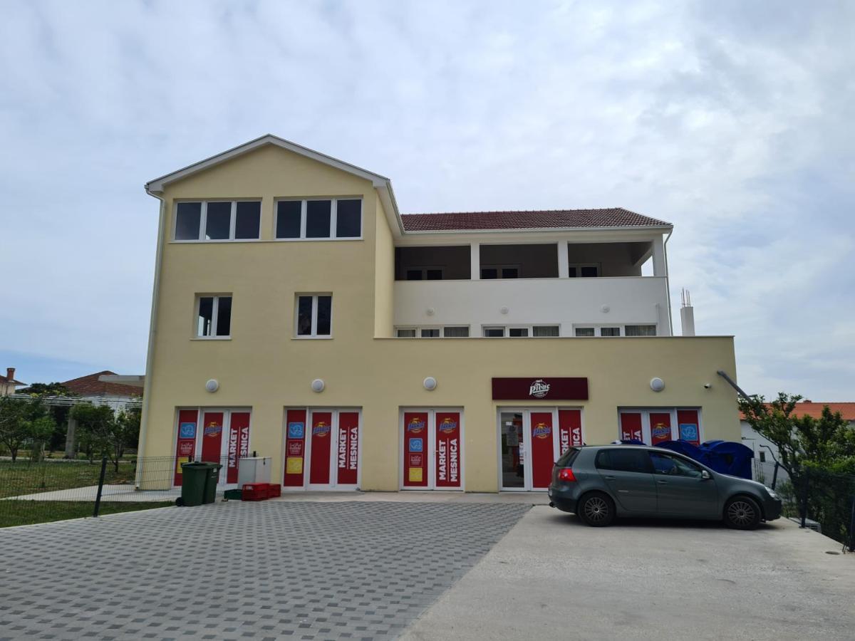 Apartments Figa Orebić Екстериор снимка